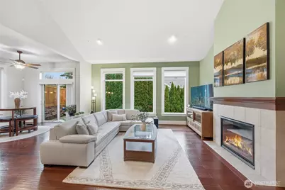 8828 129th Avenue SE, Newcastle, WA 98056 - Photo 8