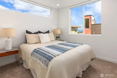 1918 5th Avenue N #B, Seattle, WA 98109 - Photo 16