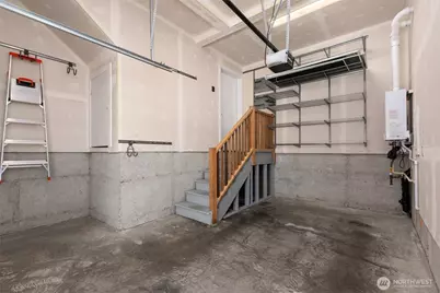 1918 5th Avenue N #B, Seattle, WA 98109 - Photo 22