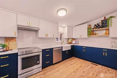 10701 Holly Drive, Everett, WA 98204 - Photo 18