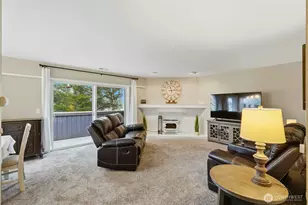 4122 212th St SW, Mountlake Terrace, WA 98043 - Photo 4