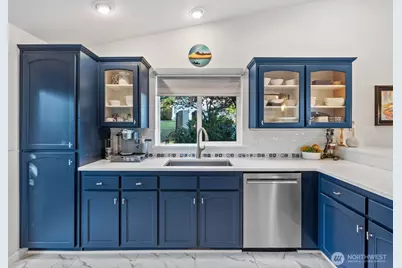 179 NW 12th Court, Oak Harbor, WA 98277 - Photo 14