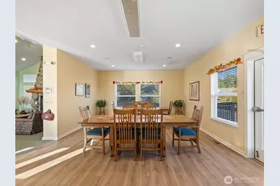 179 NW 12th Court, Oak Harbor, WA 98277 - Photo 30