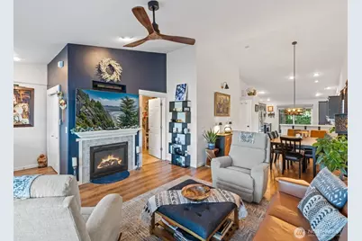 179 NW 12th Court, Oak Harbor, WA 98277 - Photo 4