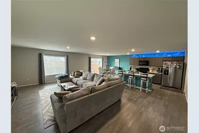 9151 Viola Street SE, Tumwater, WA 98501 - Photo 4