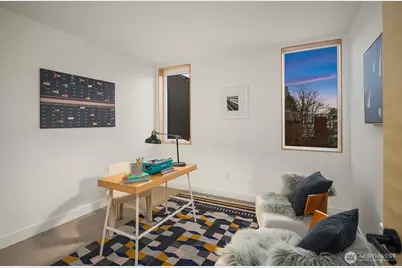 1810 E Mercer Street, Seattle, WA 98112 - Photo 18