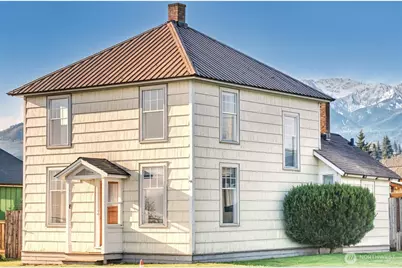 1210 Water Street, Port Angeles, WA 98362 - Photo 1