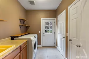 865 Burlington Heights Dr, Burlington, WA 98233 - Photo 18