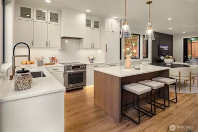 10809 NE 60th Street, Kirkland, WA 98033 - Photo 10