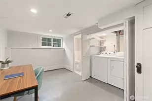 2912 3rd Ave N, Seattle, WA 98109 - Photo 20