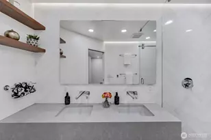 8402 SE 53rd Pl, Mercer Island, WA 98040 - Photo 28