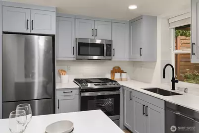 3255 NW 56th Street #A, Seattle, WA 98107 - Photo 24