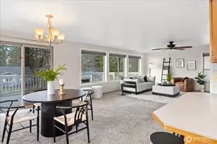 1057 Pinehurst Ct, Camano Island, WA 98282 - Photo 10