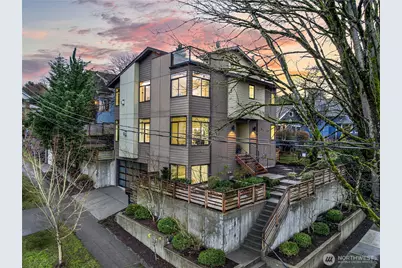 725 N 63rd Street, Seattle, WA 98103 - Photo 1