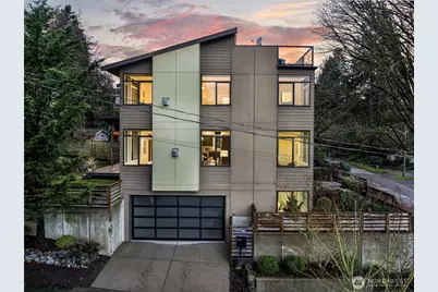 725 N 63rd Street, Seattle, WA 98103 - Photo 2