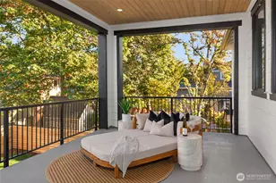 208 106th Ave SE, Bellevue, WA 98004 - Photo 32