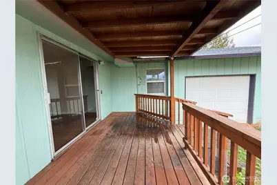 1015 Willow Street, Kelso, WA 98626 - Photo 6