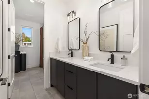 10620 NE 28th Pl, Bellevue, WA 98004 - Photo 26