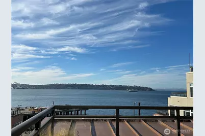 1900 Alaskan Way #402, Seattle, WA 98110 - Photo 30