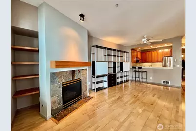 1900 Alaskan Way #402, Seattle, WA 98110 - Photo 12