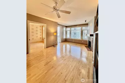 1900 Alaskan Way #402, Seattle, WA 98110 - Photo 8