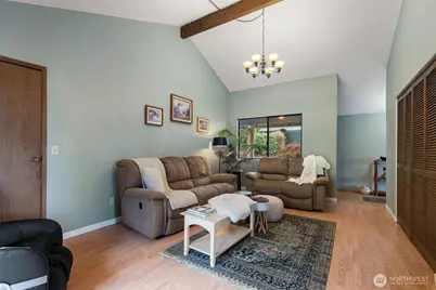 401 E Cove View Road, Belfair, WA 98528 - Photo 6