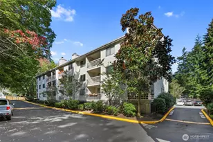 700 N 160th St, Shoreline, WA 98133 - Photo 24