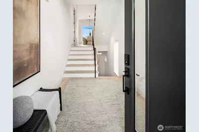 3428 13th Avenue W, Seattle, WA 98119 - Photo 4