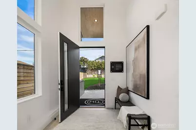 3428 13th Avenue W, Seattle, WA 98119 - Photo 4