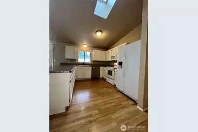 13225 SE 337th Street, Auburn, WA 98092 - Photo 8