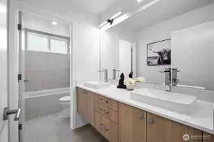 8831 Wallingford Ave N, Seattle, WA 98103 - Photo 22