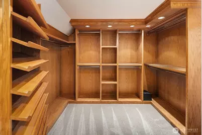 18412 NE 192nd Street, Woodinville, WA 98077 - Photo 22