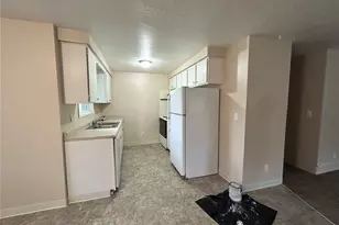 1409 Bowmont Ave, Kelso, WA 98626 - Photo 8