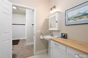 1418 6th St, Anacortes, WA 98221 - Photo 26