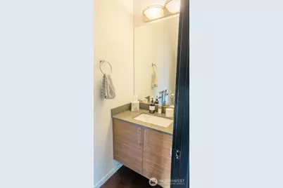 206 22nd Avenue #A, Seattle, WA 98122 - Photo 20