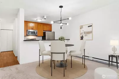 5832 NE 75th Street #E304, Seattle, WA 98115 - Photo 10