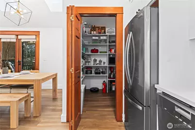 6525 7th Avenue NW, Seattle, WA 98117 - Photo 12