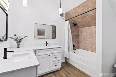 6525 7th Avenue NW, Seattle, WA 98117 - Photo 22