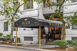 1105 Spring St, Seattle, WA 98104 - Photo 2