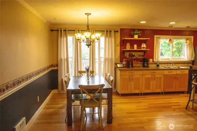 733 E 10th Street, Port Angeles, WA 98362 - Photo 8