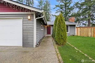 15001 11th Ave E, Tacoma, WA 98445 - Photo 2
