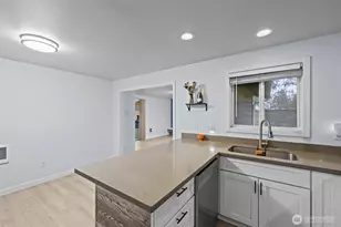 15001 11th Ave E, Tacoma, WA 98445 - Photo 12