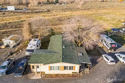 10068 Idano Road NE, Moses Lake, WA 98837 - Photo 8