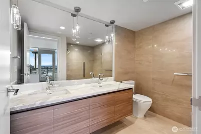 583 Battery Street #3103N, Seattle, WA 98121 - Photo 14