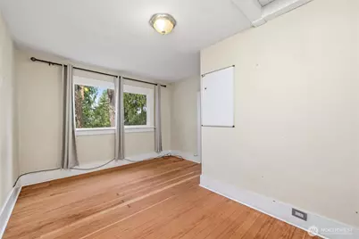 1215 S 10th Street, Mount Vernon, WA 98274 - Photo 24