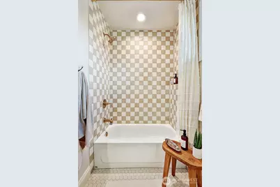 7003 37th Avenue NE, Seattle, WA 98115 - Photo 32