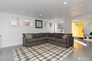 1607 6th Ave W, Seattle, WA 98119 - Photo 22