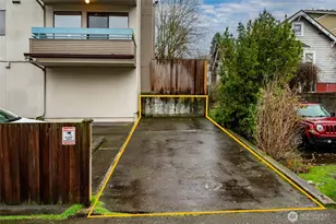 12300 33rd Ave NE, Seattle, WA 98125 - Photo 20