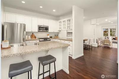 755 NW Juniper Street, Issaquah, WA 98027 - Photo 14