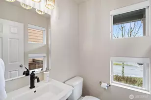 17913 38th Dr, Bothell, WA 98012 - Photo 14